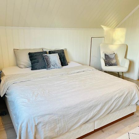 A Beautiful 3-Bedroom Apartment With Stunning Views And Free Parking Bergen Exterior photo