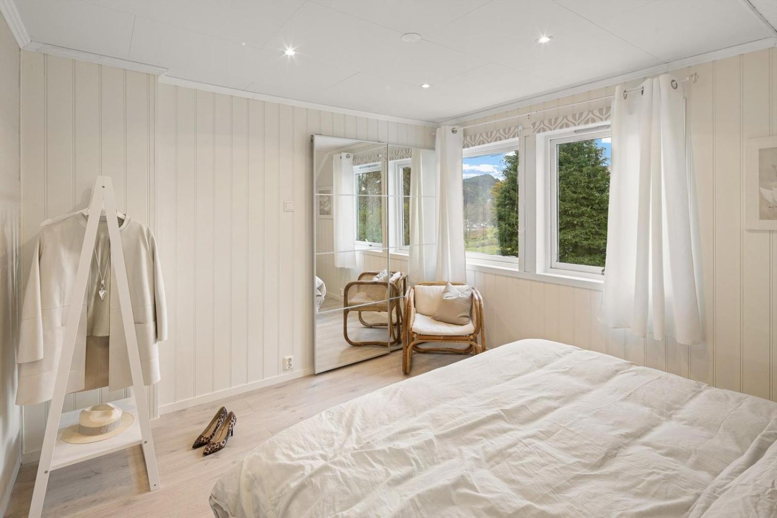 A Beautiful 3-Bedroom Apartment With Stunning Views And Free Parking Bergen Exterior photo