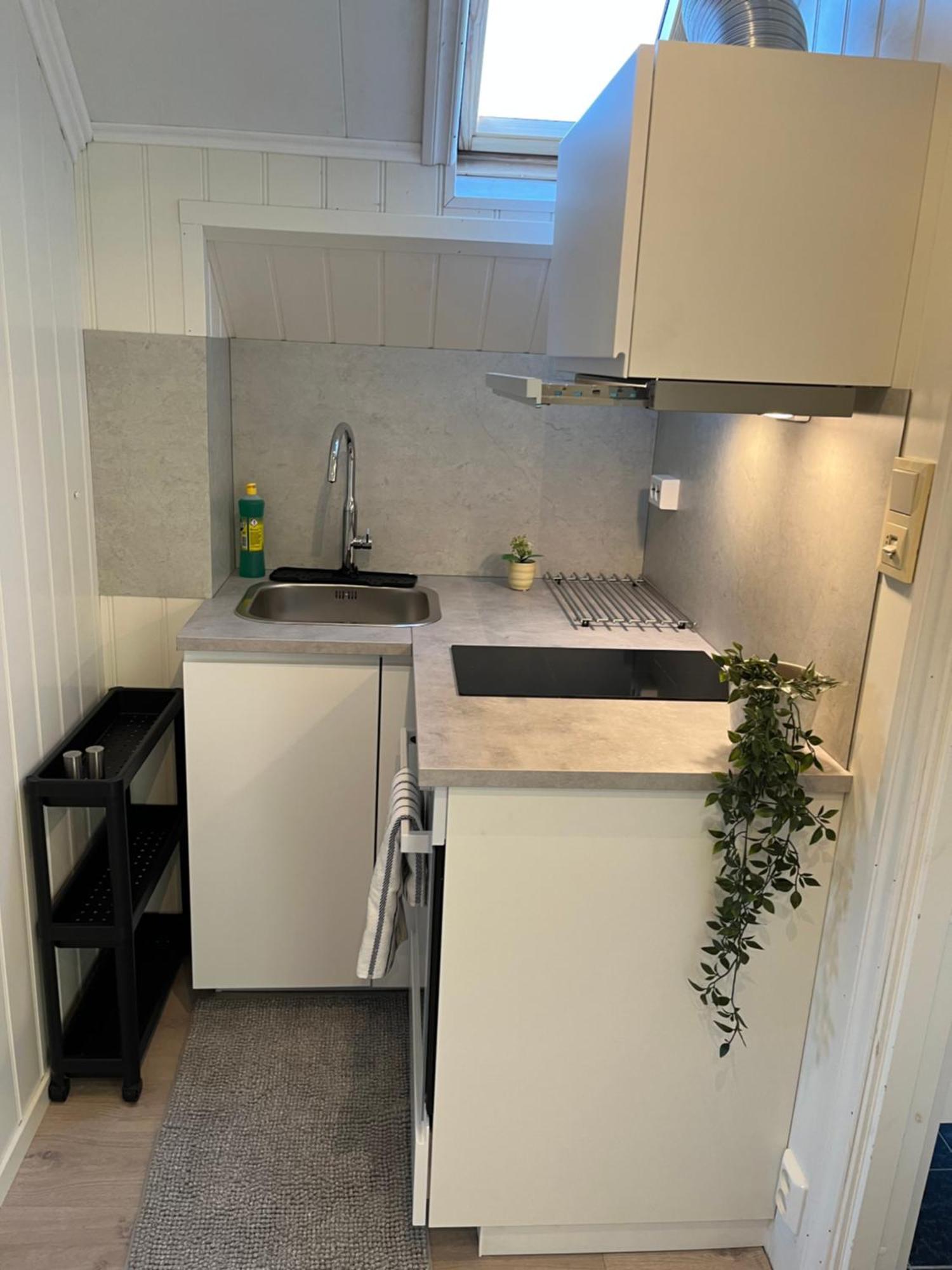 A Beautiful 3-Bedroom Apartment With Stunning Views And Free Parking Bergen Exterior photo